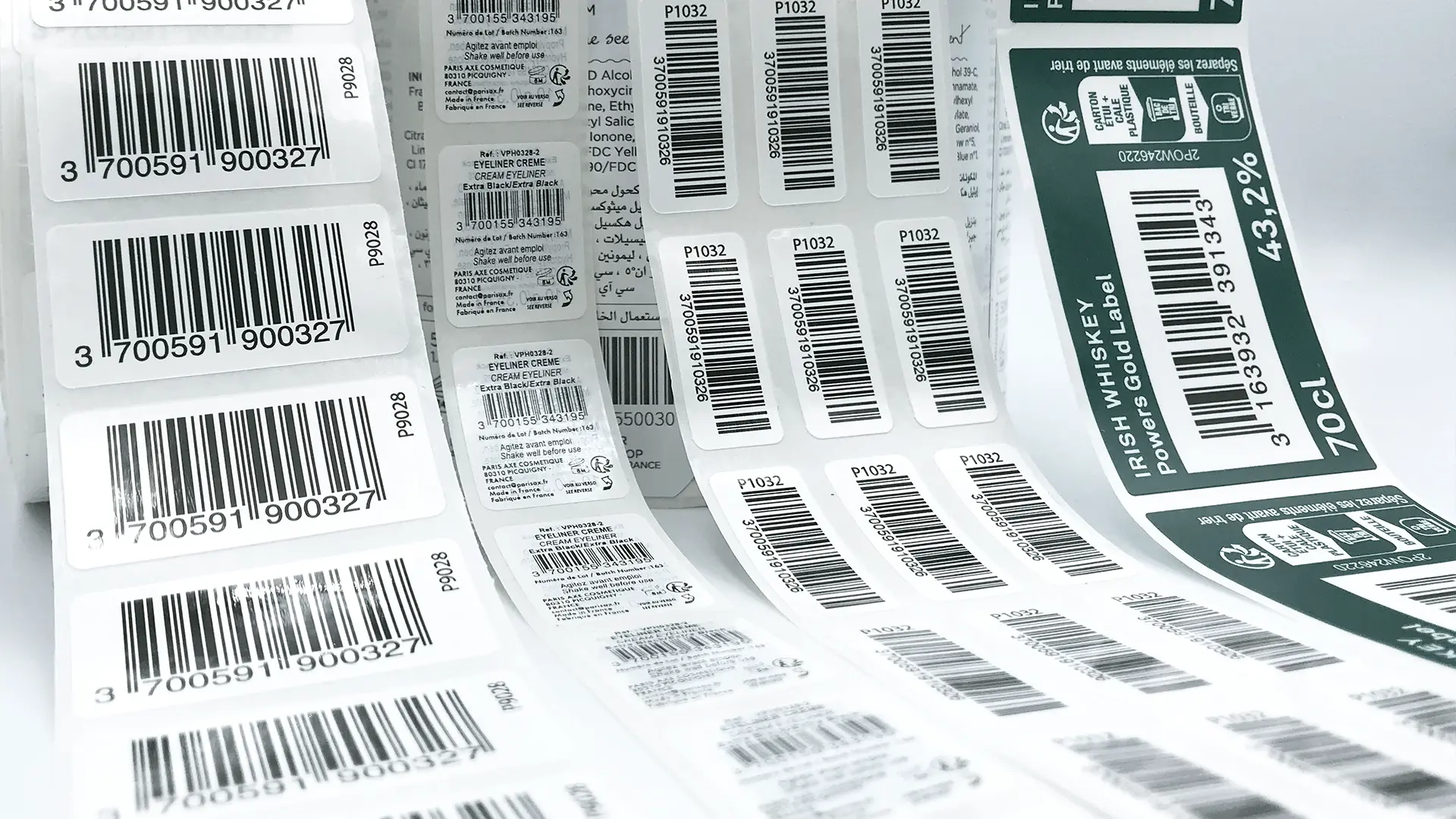 rouleaux multiples d'étiquettes à code-barre de tailles variées